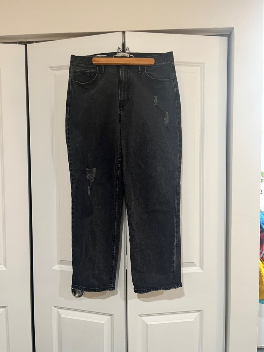 Universal Thread Black Washed Straight Leg Jeans